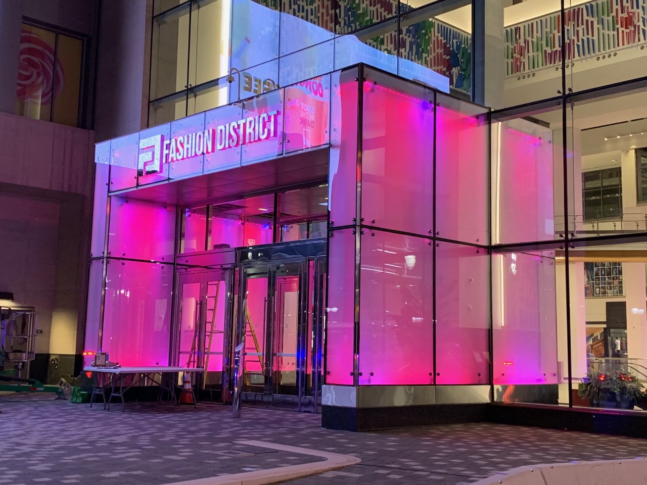 Fashion District Philadelphia Gallery Cube Entrance W&W Glass, LLC